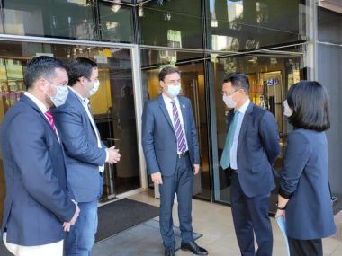 embajador vietnamita misiones
