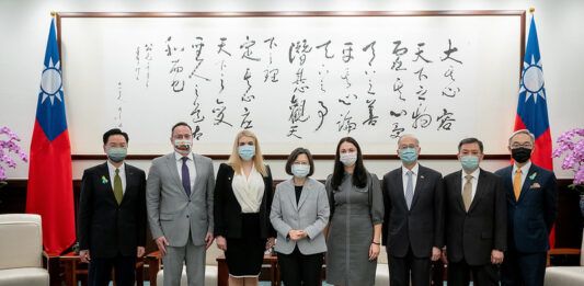 Taiwán Ucrania Lituania
