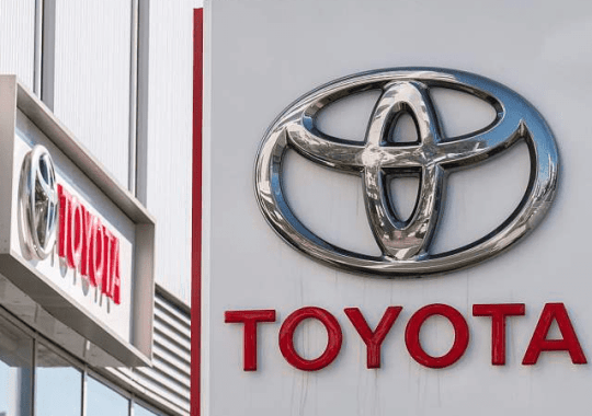 TOYOTA