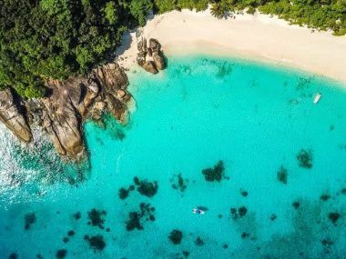 ISLA SIMILAN