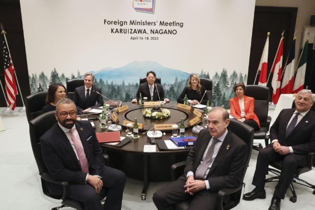 G7
