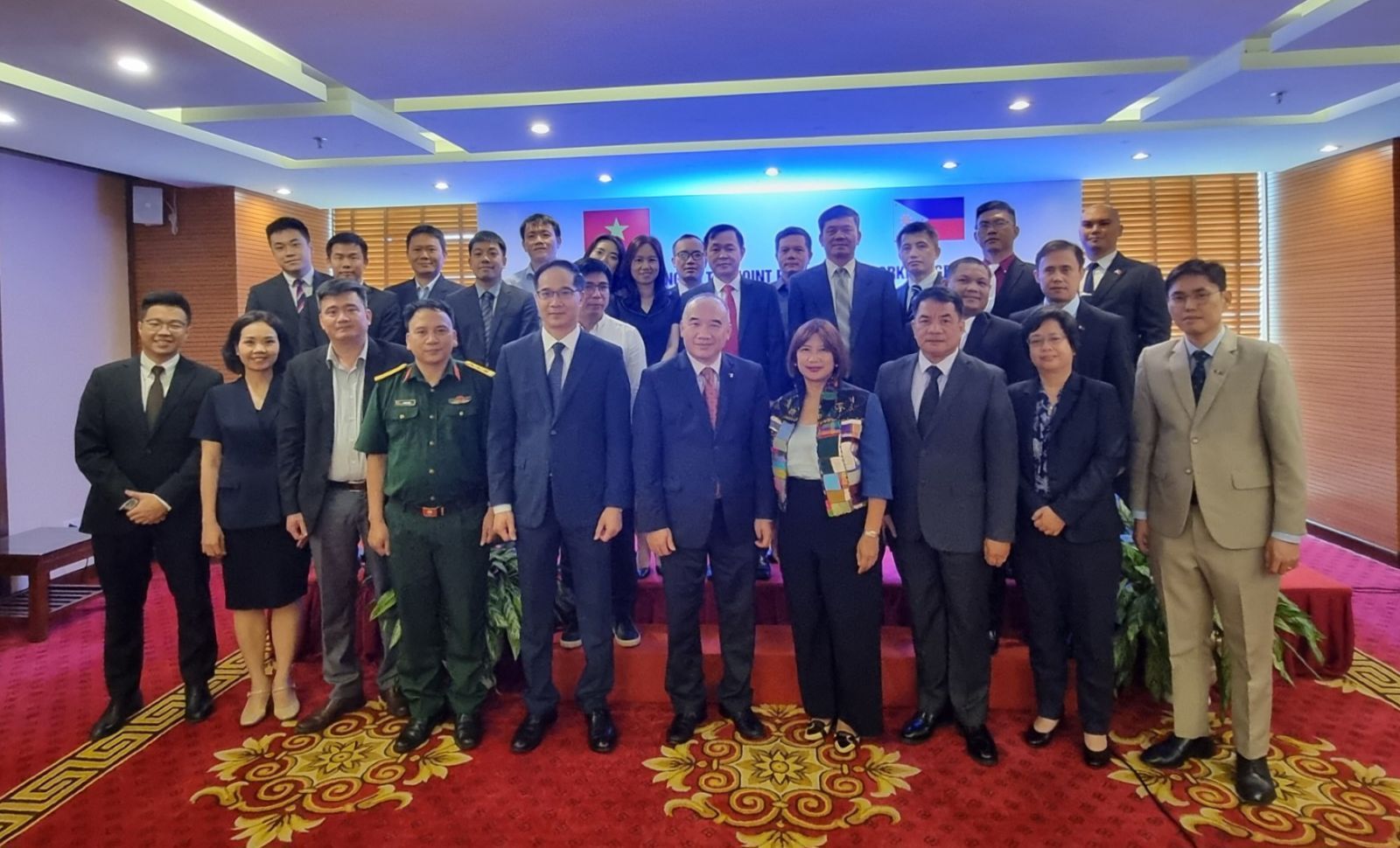 Filipinas y Vietnam