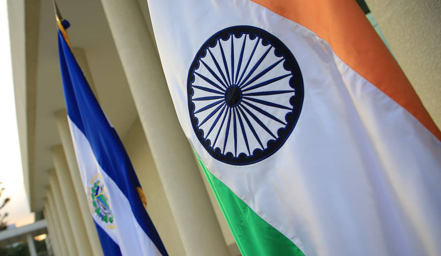India El Salvador