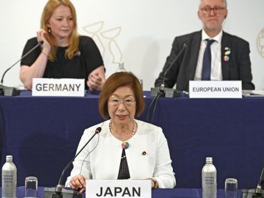 G7 IA