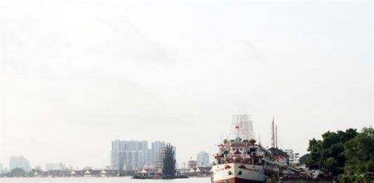 HO CHI MINH TURISMO FLUVIAL