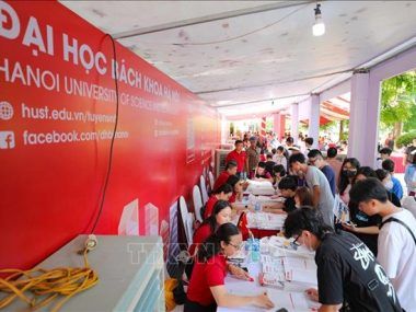 UNIVERSIDADES VIETNAMITAS