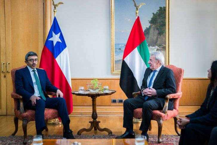 Chile Emiratos