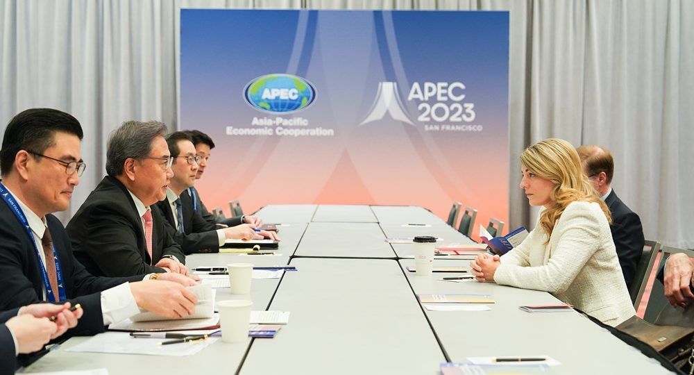 Corea Canadá