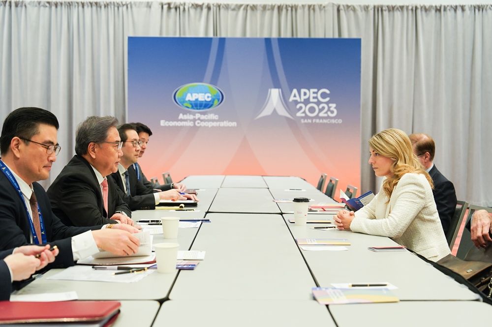 Corea Canadá