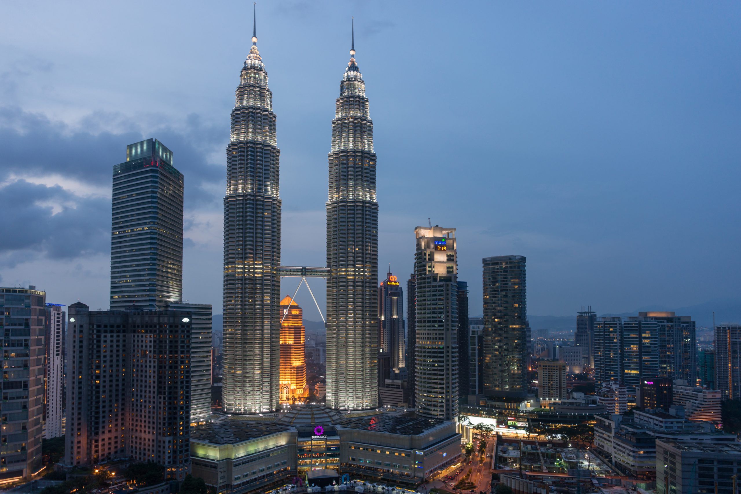 Petronas Ángelo Calcaterra