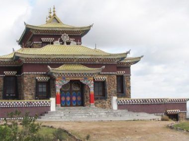 templo budista Chagdud Gonpa