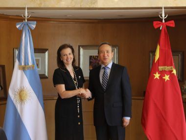 Diana Mondino China