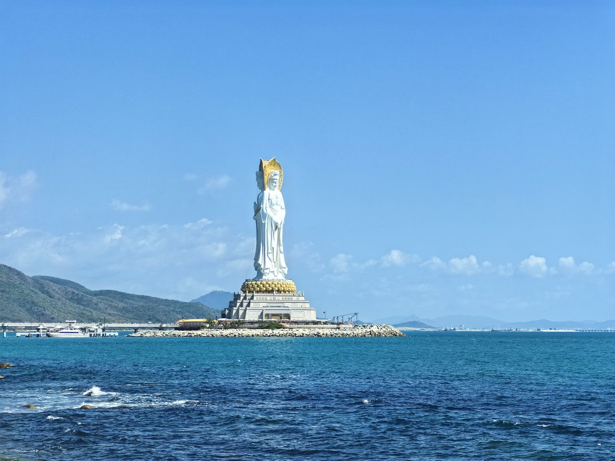Avalokitesvara Bodhisattva