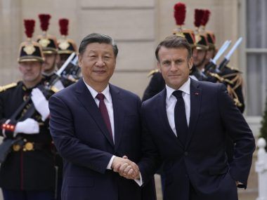 XI UE