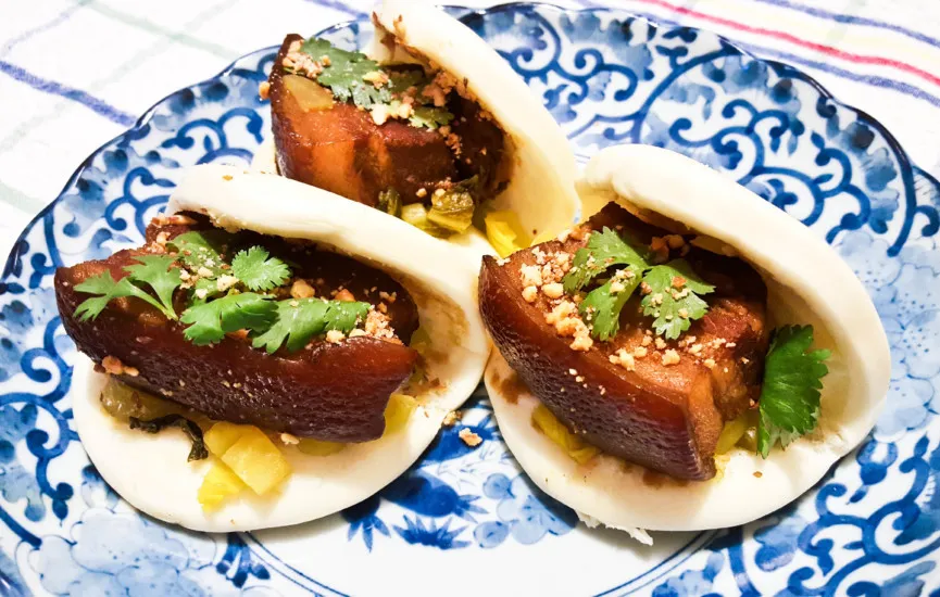 Taiwanese Pork Belly Bun