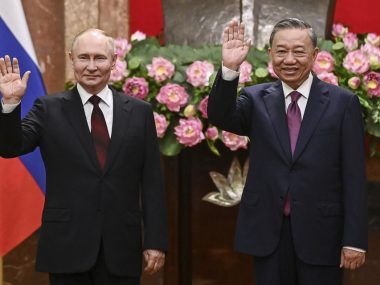 Rusia Vietnam