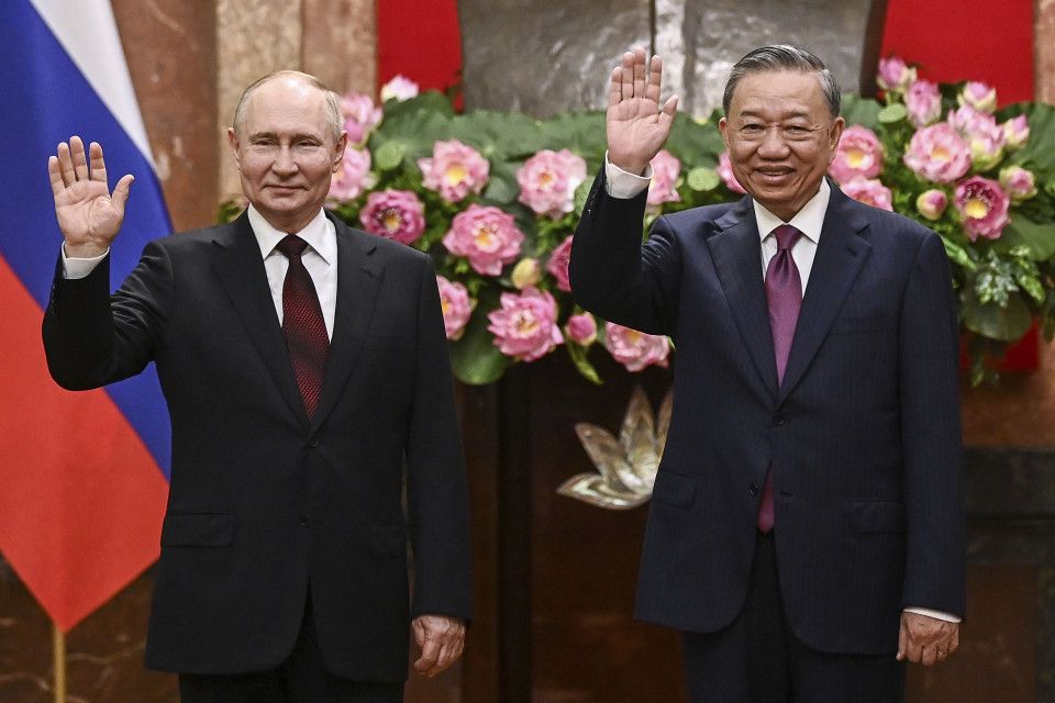 Rusia Vietnam