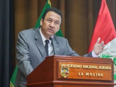 El Ministro de Desarrollo Agrario y Riego de Perú, Ángel Manero