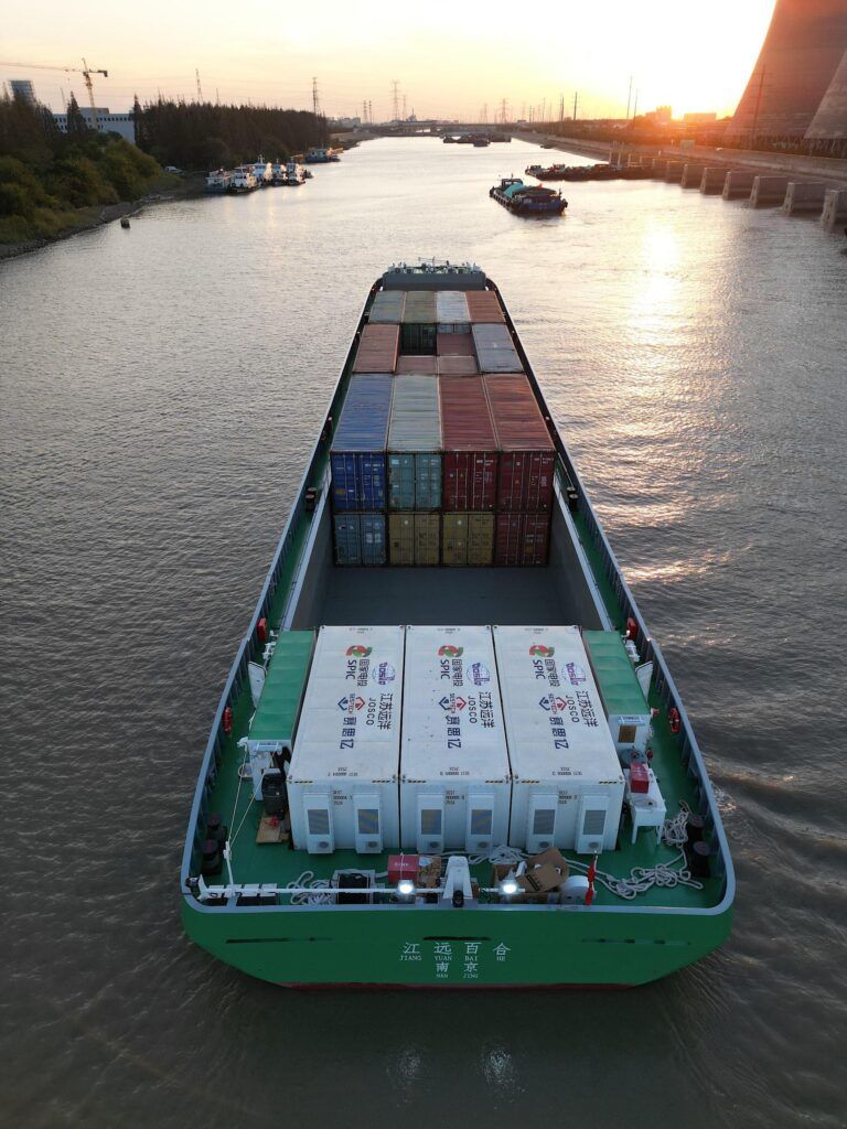 Barcos eléctricos China