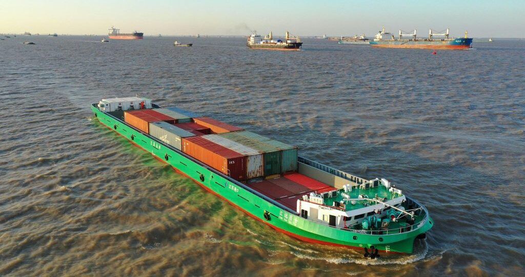 Barcos eléctricos China