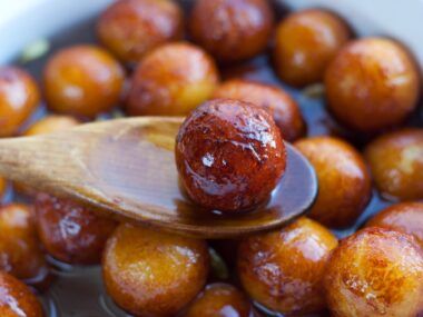 gulab jamun