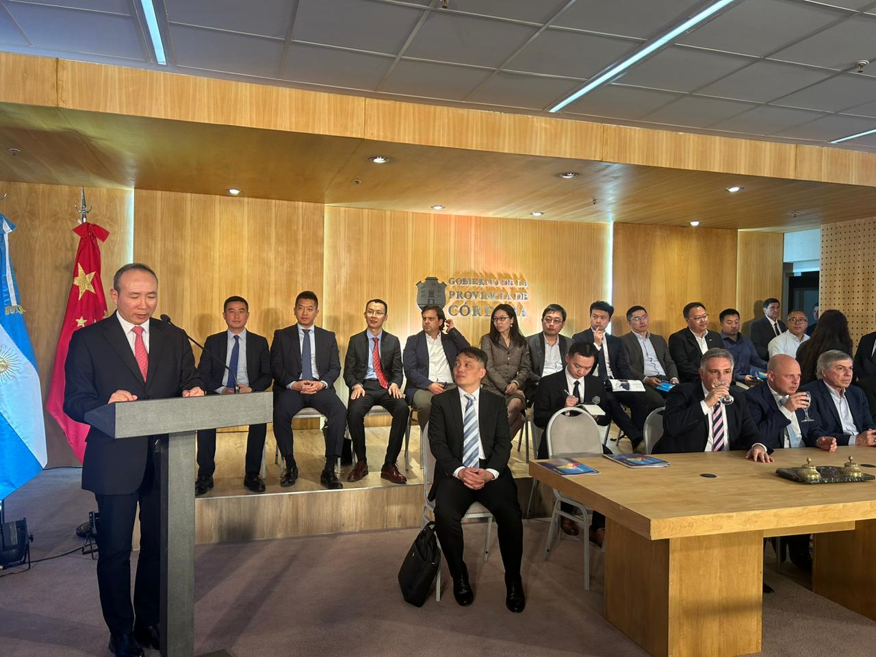 Embajador de China en Argentina Wang Wei