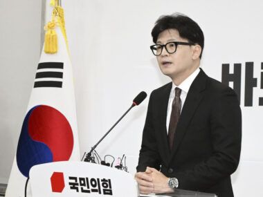 Yoon Suk Yeol
