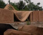 Vaazh House