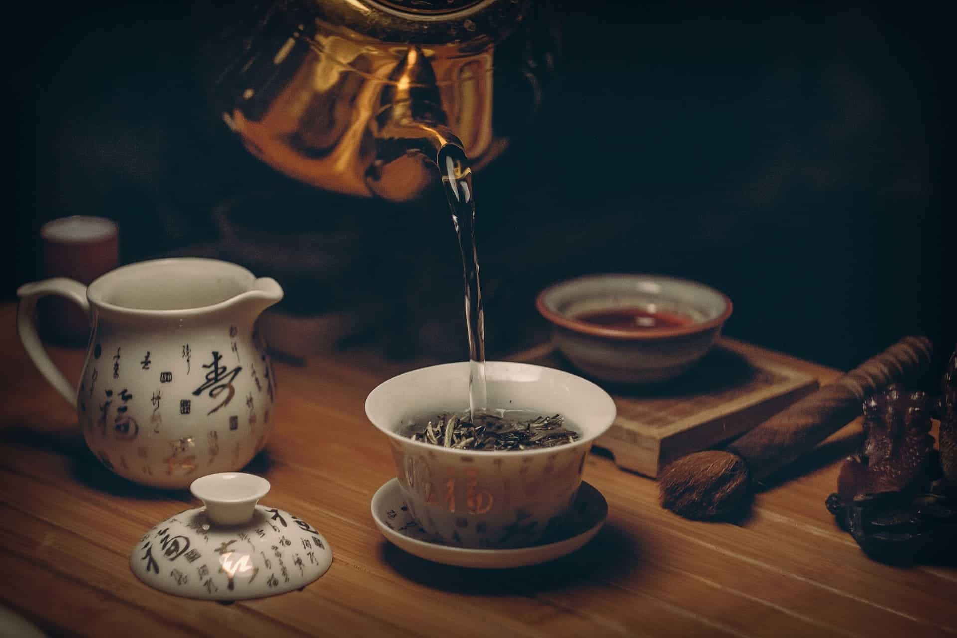 té
