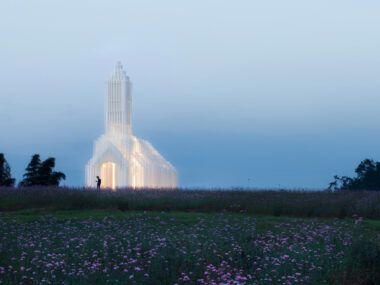 Iglesia sin sombra