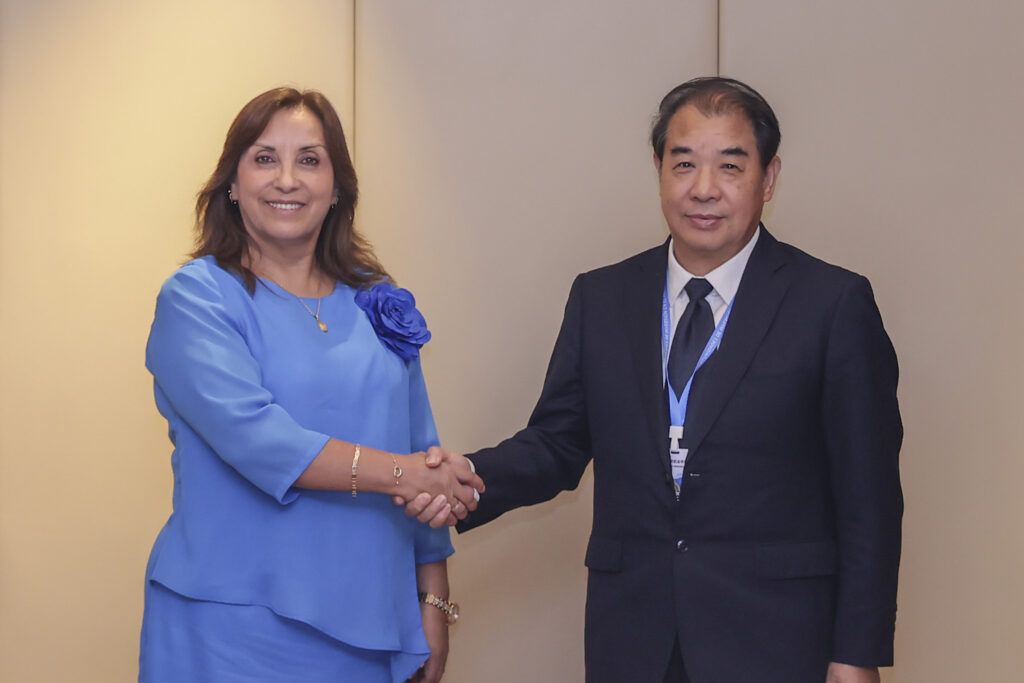 China Perú