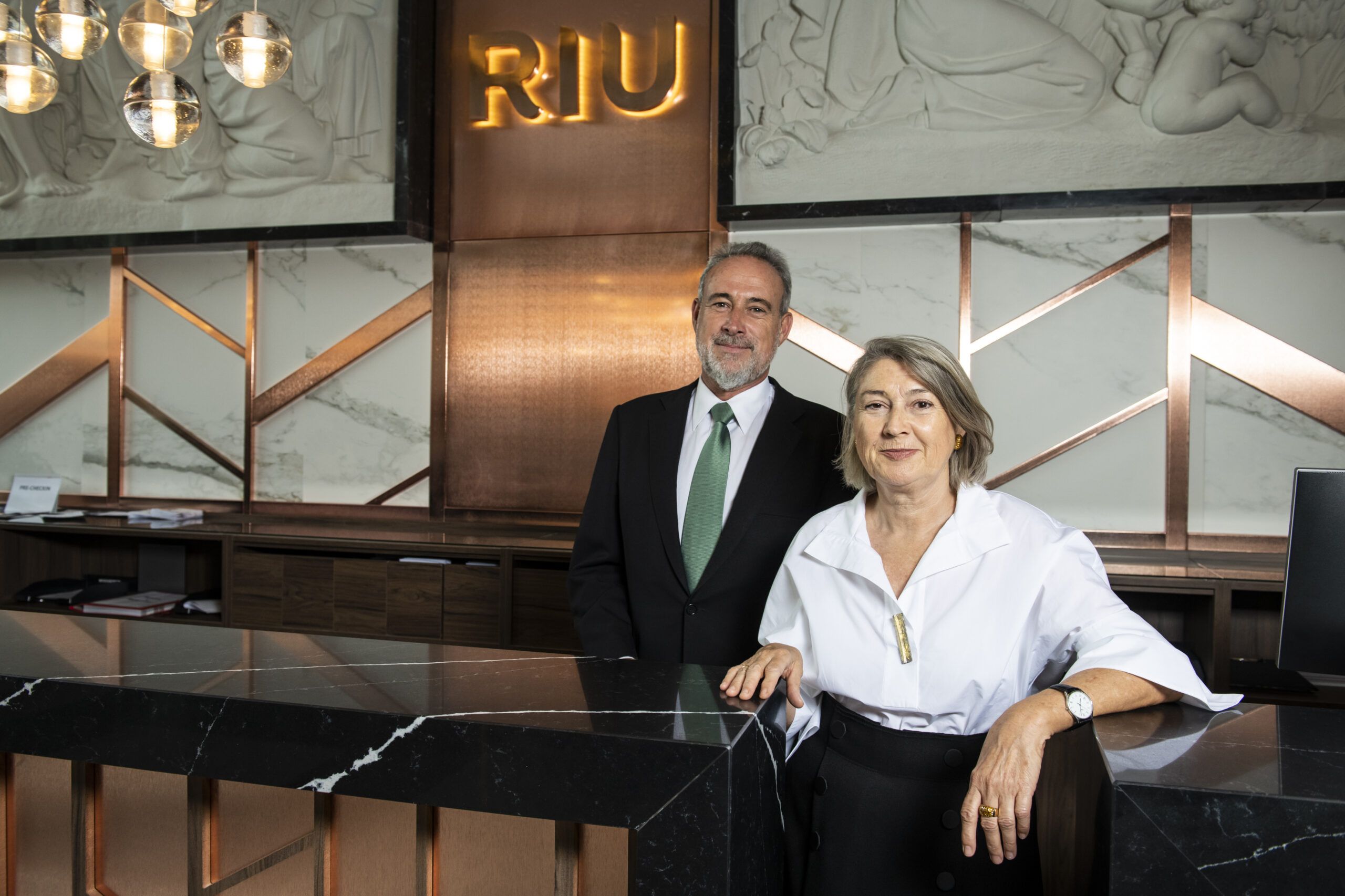 Carmen y Luis Riu