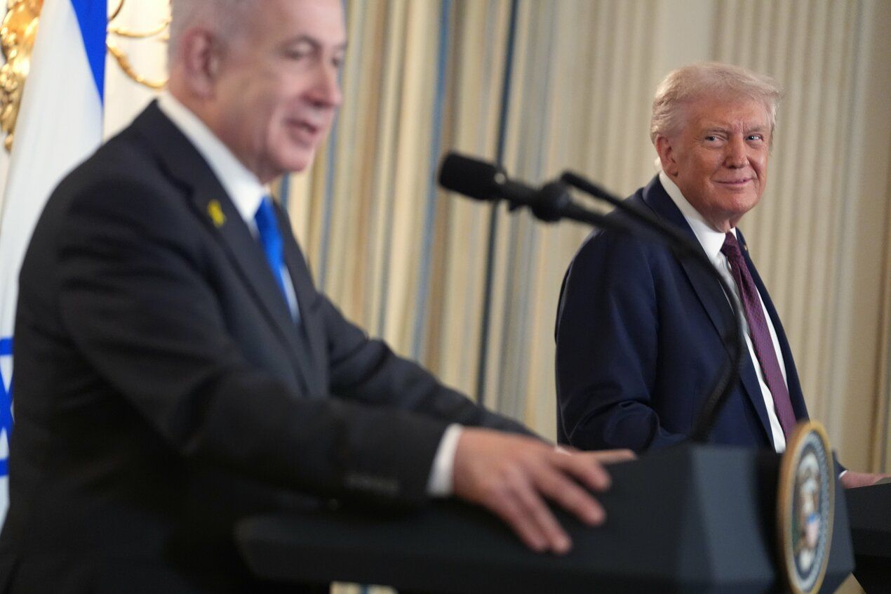 El presidente de Estados Unidos, Donald Trump, presentó este lunes un plan de veinte puntos respaldado por el primer ministro israelí Benjamin Netanyahu