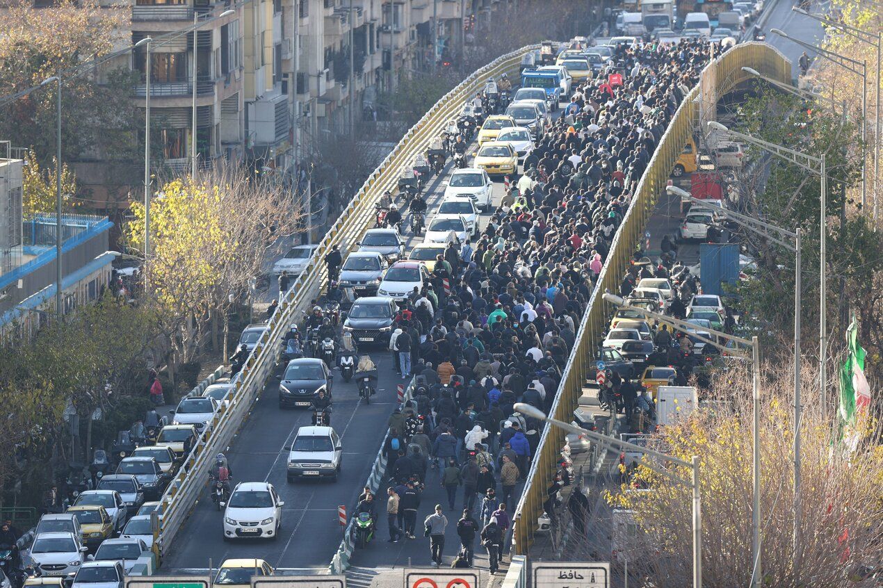 Irán