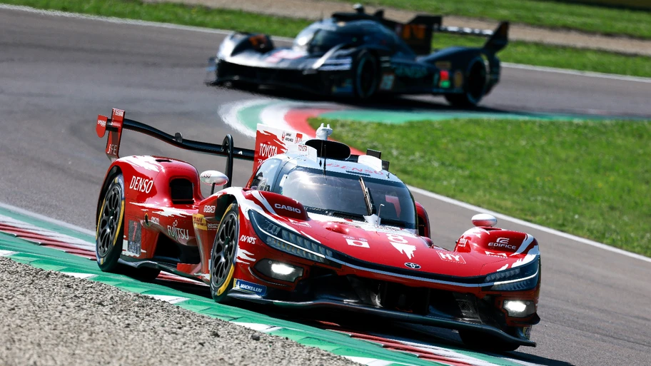 Toyota WEC celebra su victoria 50 en Imola 2026